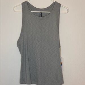 Vuori Sunrise High Neck Tank Gray